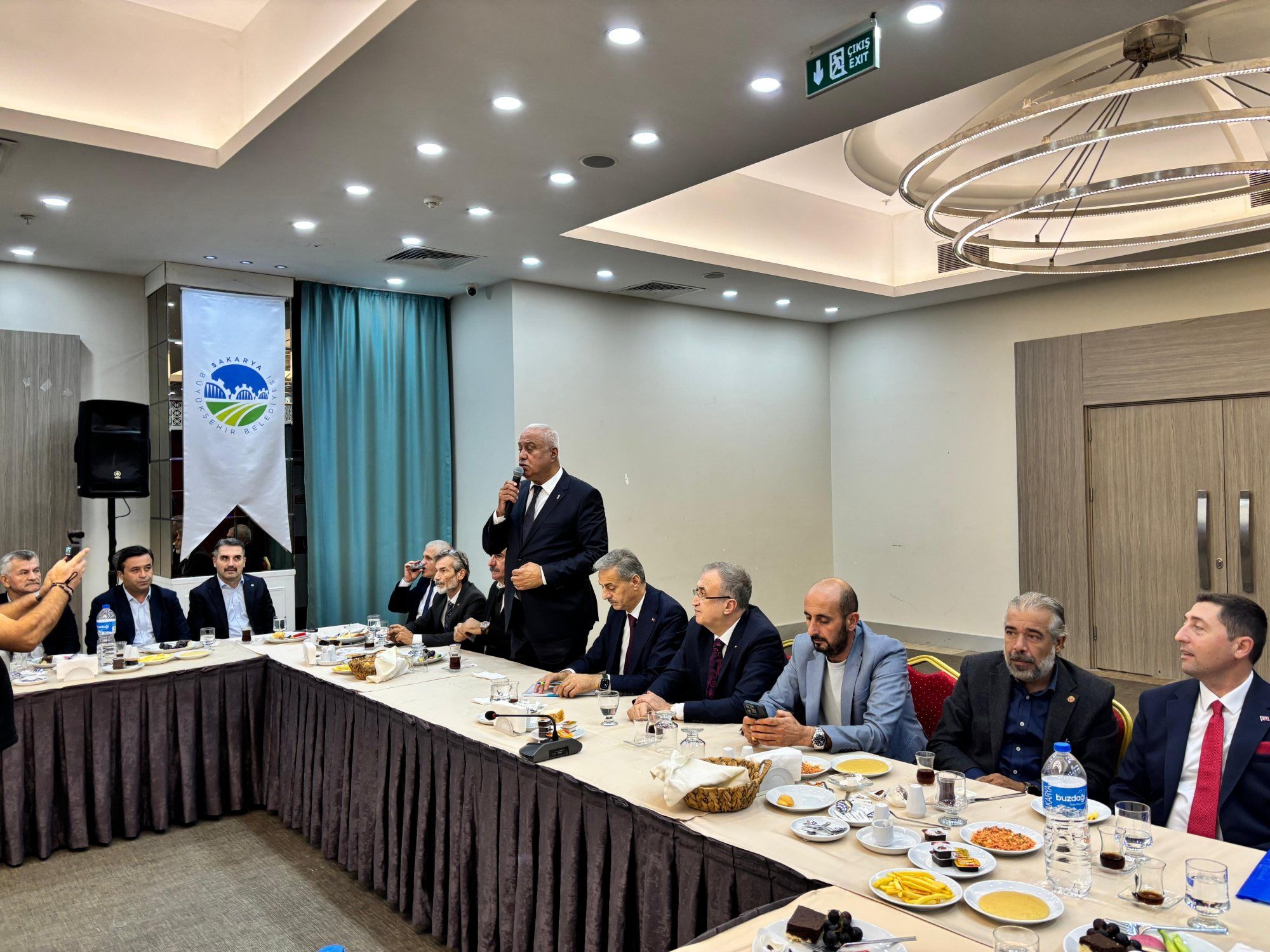 S E S O B Galeri 03 Esnafin Gundemi Buyuksehir De Gorusuldu