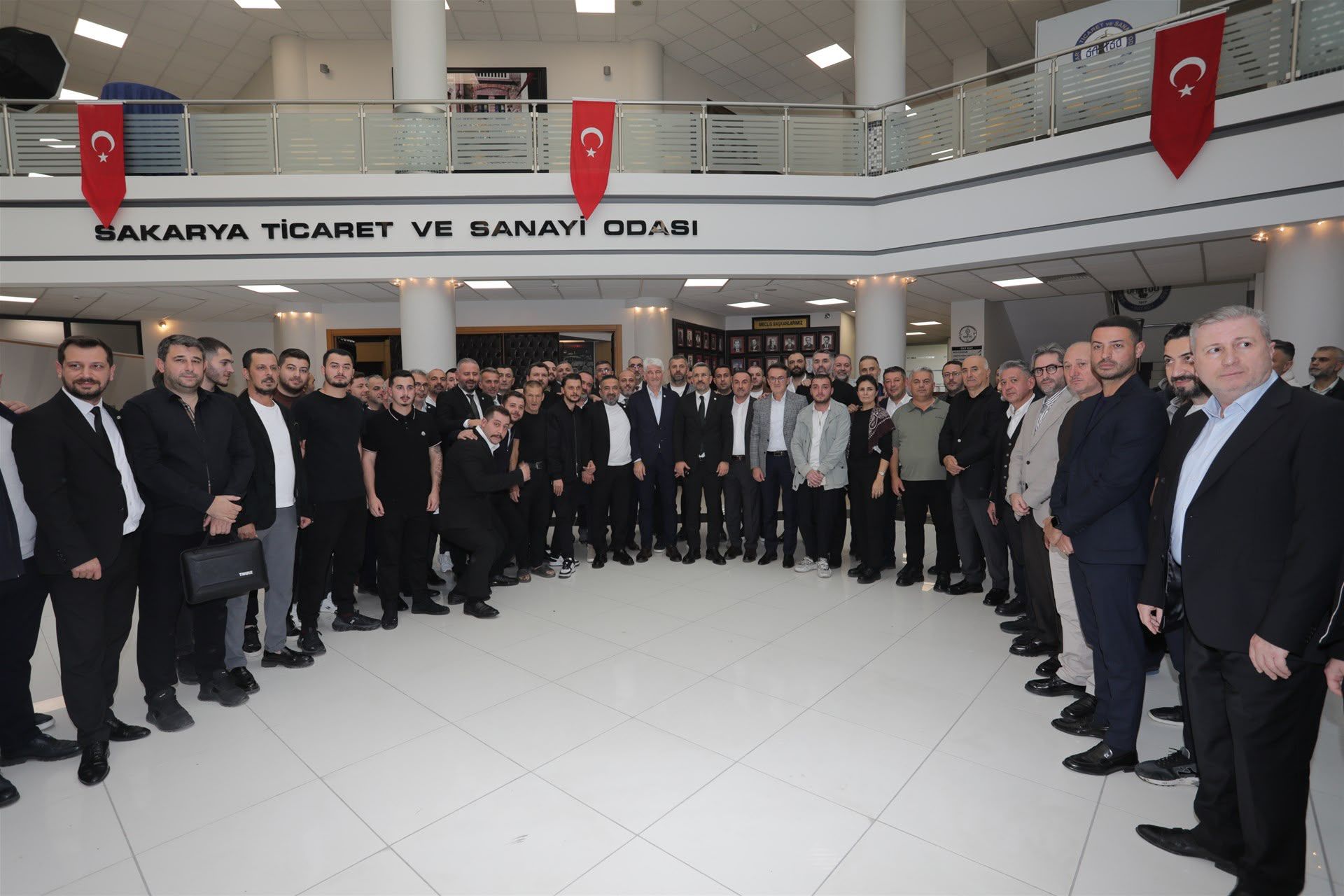 Yılmaz Dünya Tebrik Etti (1)