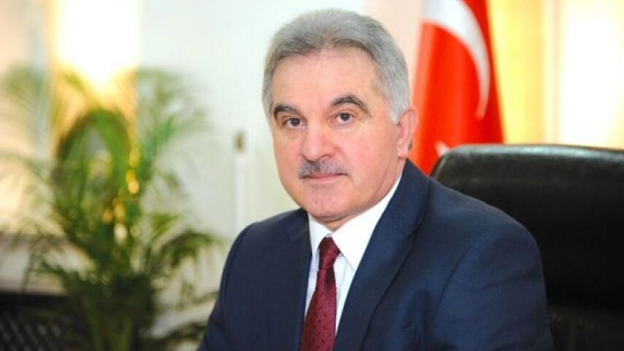 Muzaffer Elmas yeniden rektör oldu