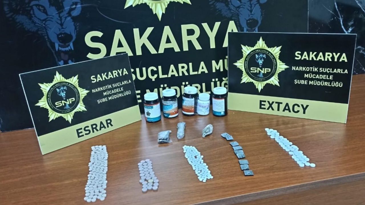 Sakarya'da uyuşturucu operasyonunda iki şüpheli tutuklandı