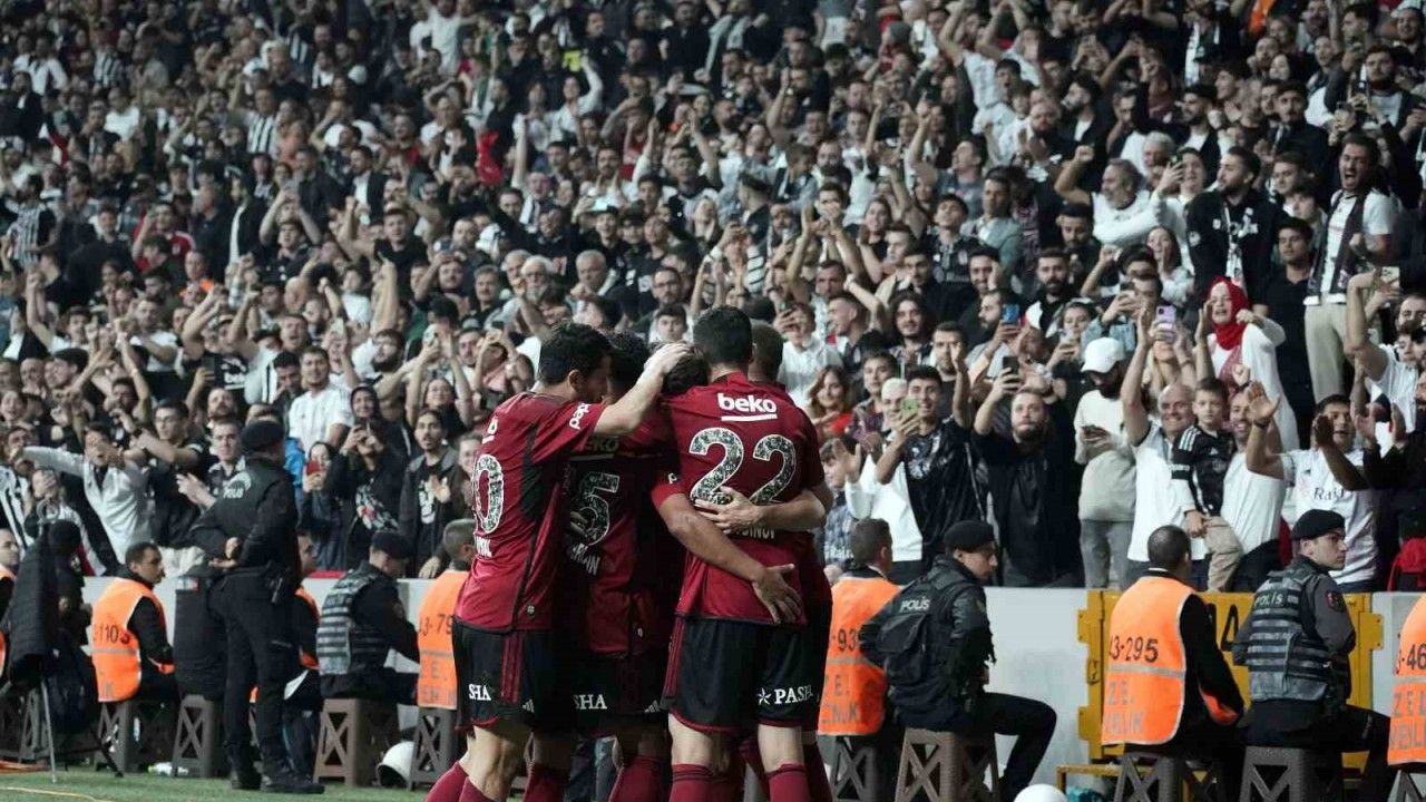Beşiktaş'ın Maçı Var (Beşiktaş 3 - 0 Gaziantep FK) 