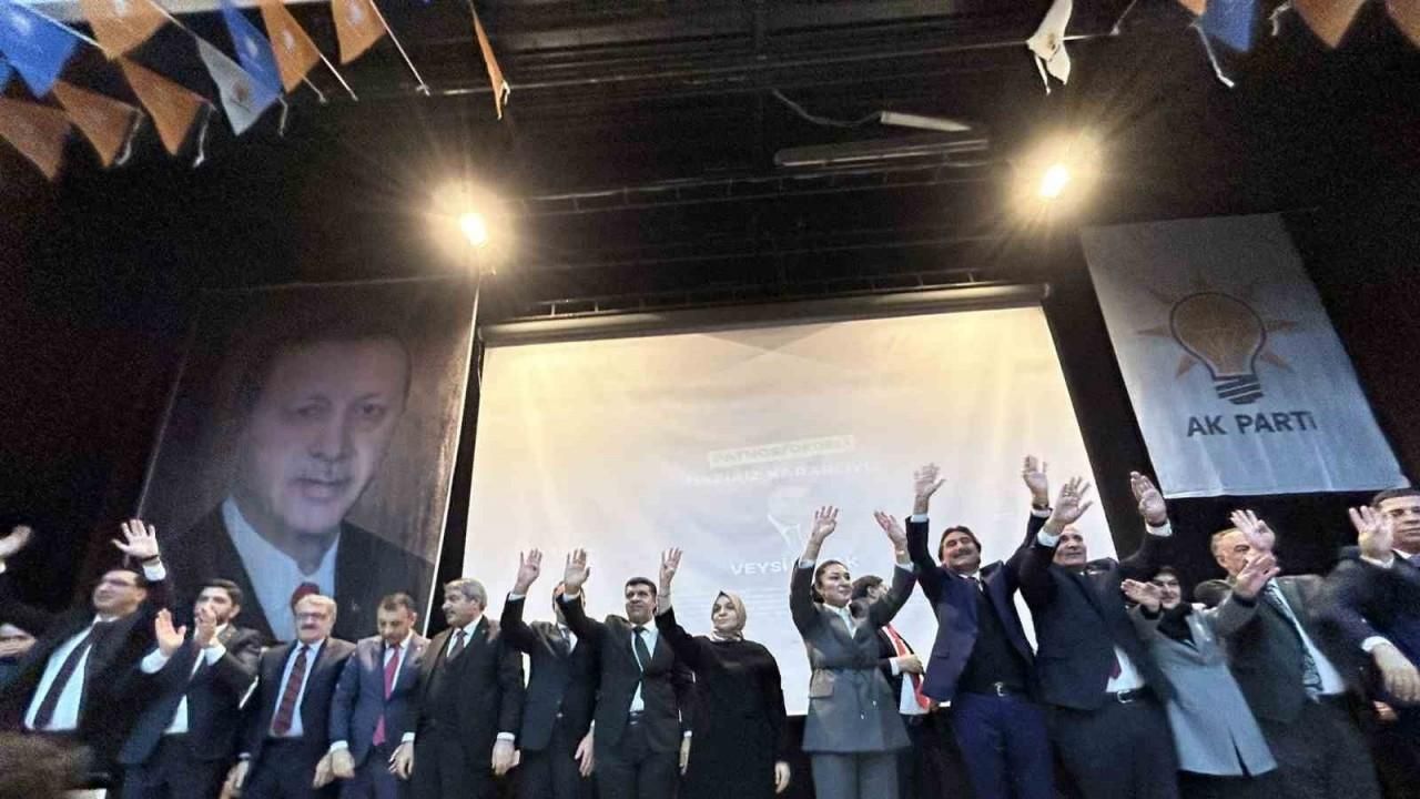 AK Parti Ağrı’da adaylarını tanıttı