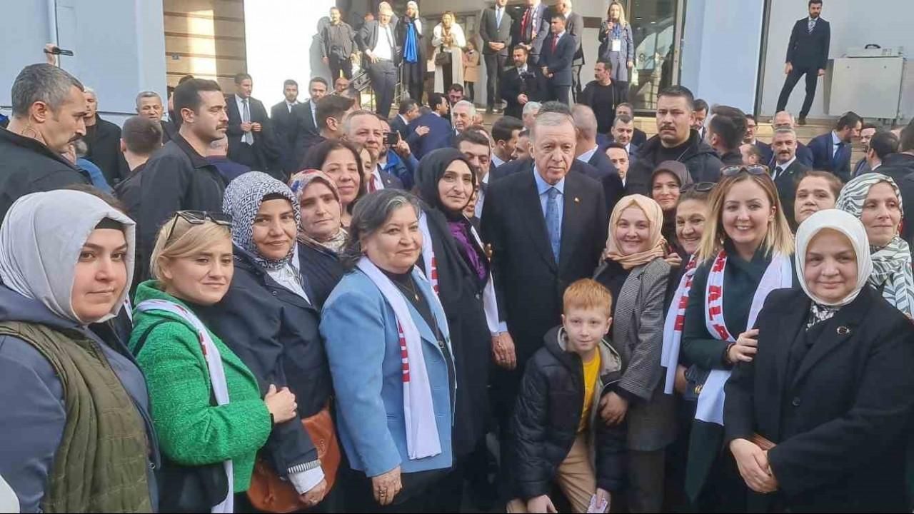 Cumhurbaşkanı Erdoğan, Zonguldak Belediyesi’ni ziyaret etti