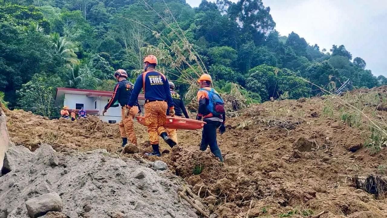 Filipinler’deki toprak kaymasında can kaybı 54’e yükseldi