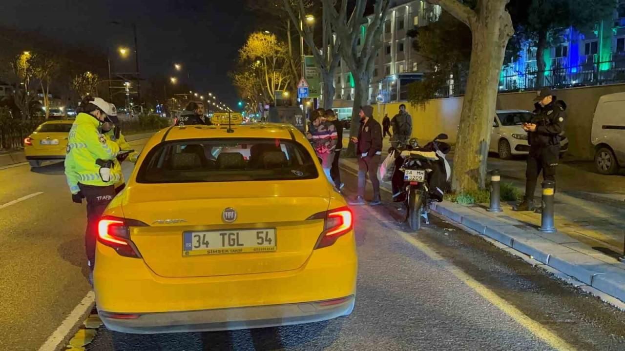 İstanbul’da ’Huzur’ uygulaması: Araçlar didik didik arandı