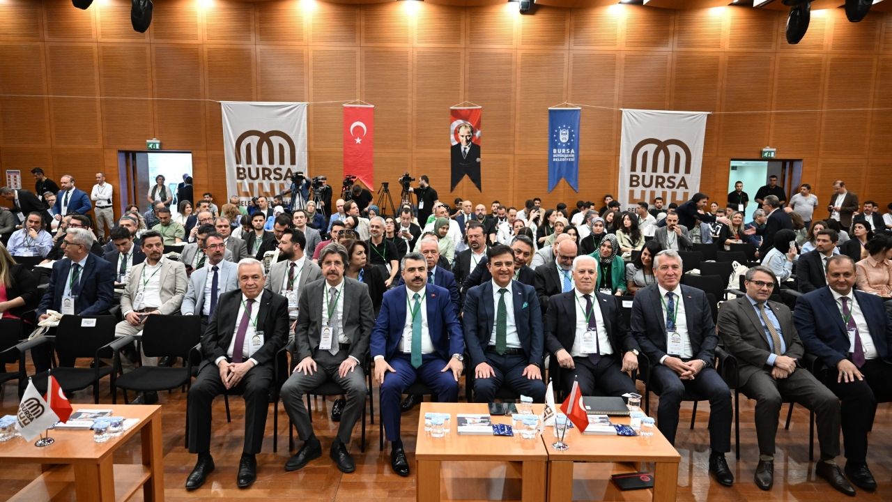 Bursa'da "Kamusal Alanlarda İş Sağlığı ve İş Güvenliği Çalıştayı" düzenleniyor