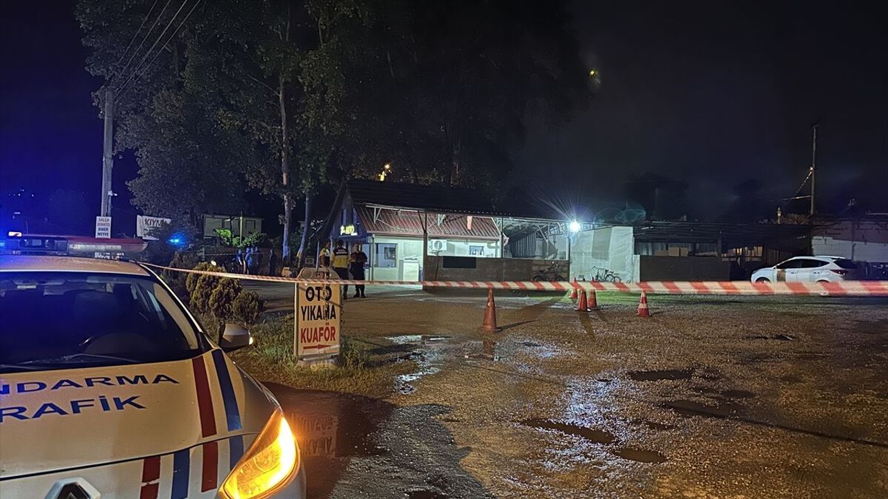 Sakarya'da 2 kişinin silahla yaralanmasına ilişkin 7 şüpheliye gözaltı