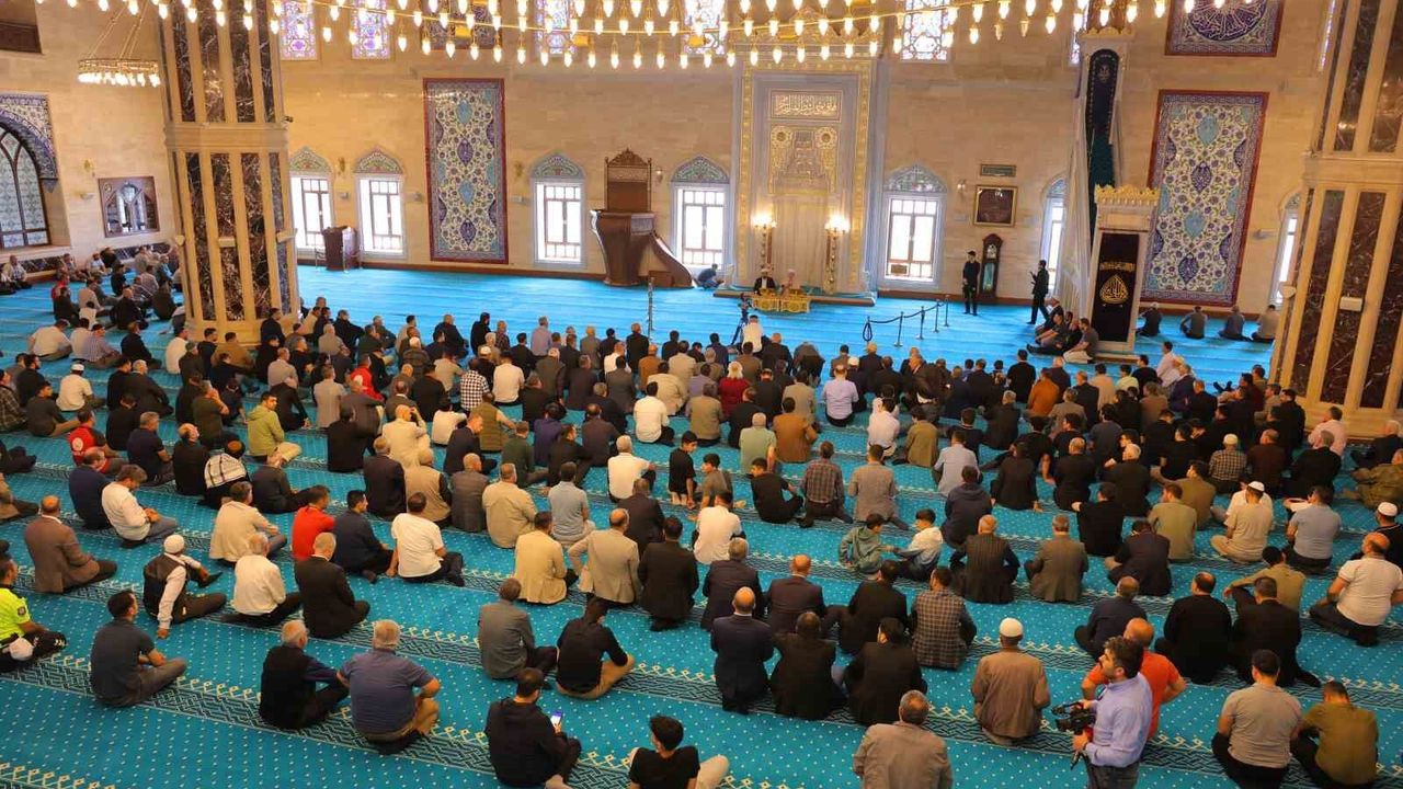Kahramanmaraş'taki okul saldırısında hayatını kaybedenler için mevlit programı düzenlendi