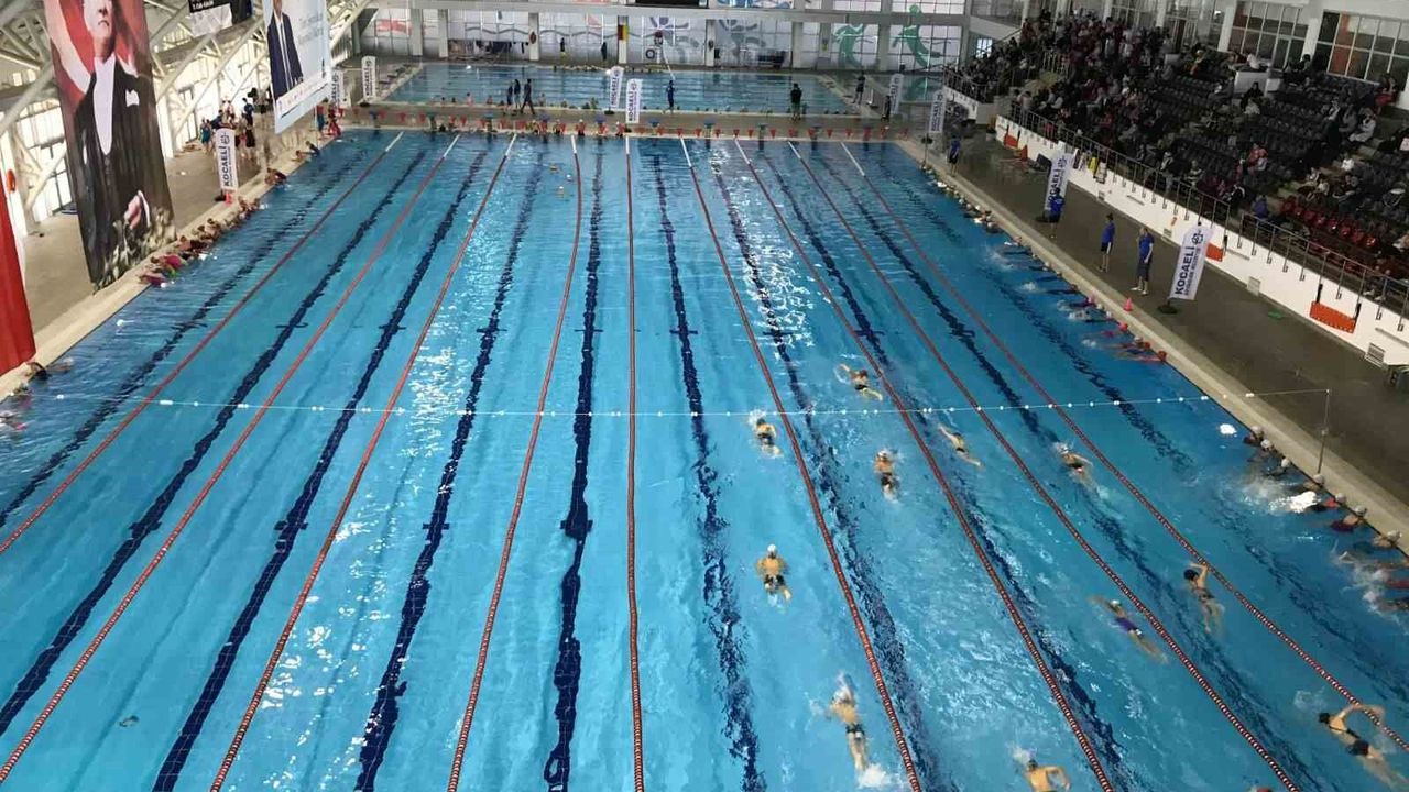 Kocaeli'de 40 ülkeden bin sporcu para yüzme şampiyonasında buluşacak