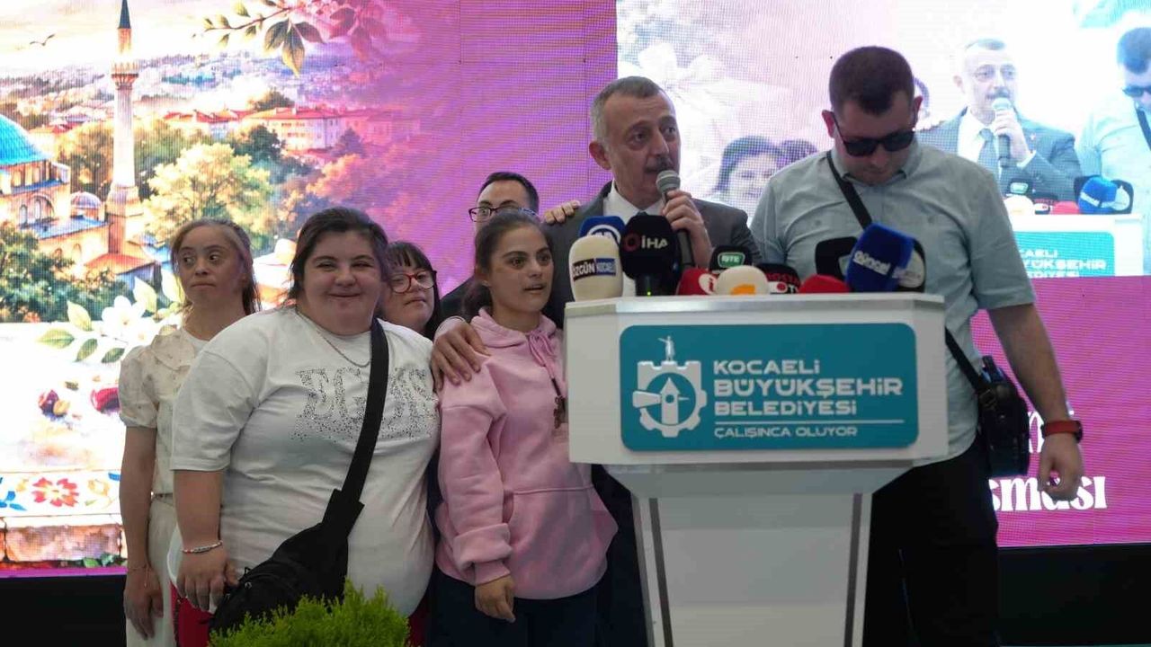 Kocaeli'de geleneksel bayramlaşma coşkusu