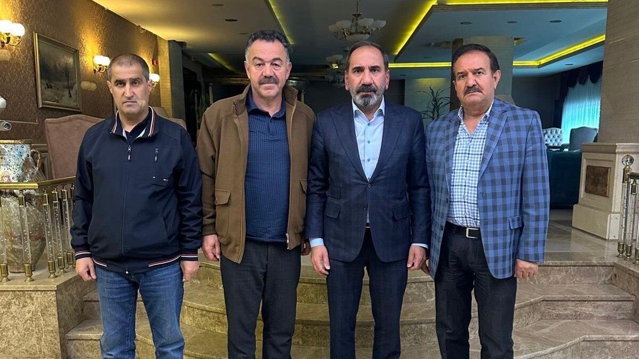 Otyakmaz'dan Sivasspor'a destek mesajı
