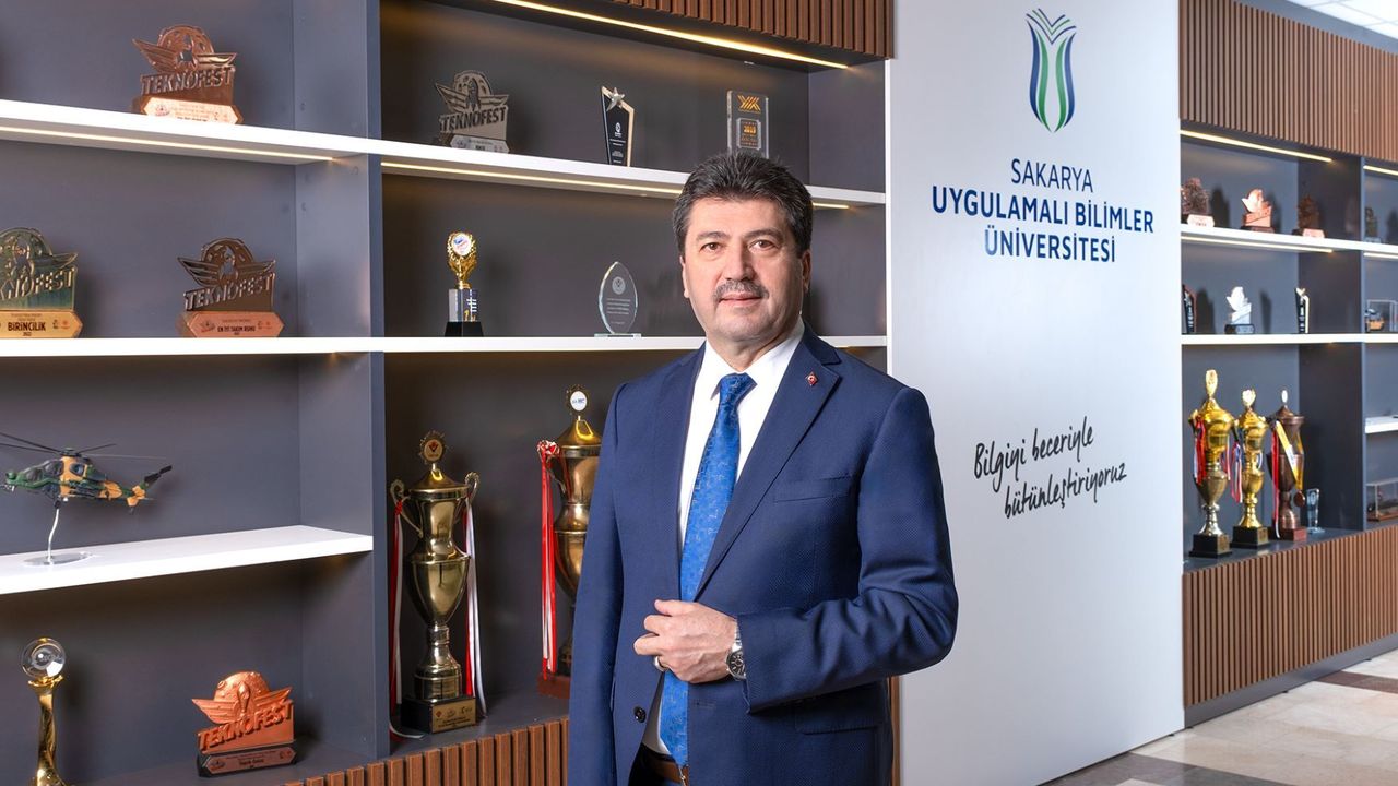 Rektör Sarıbıyık’tan Kurban Bayramı mesajı