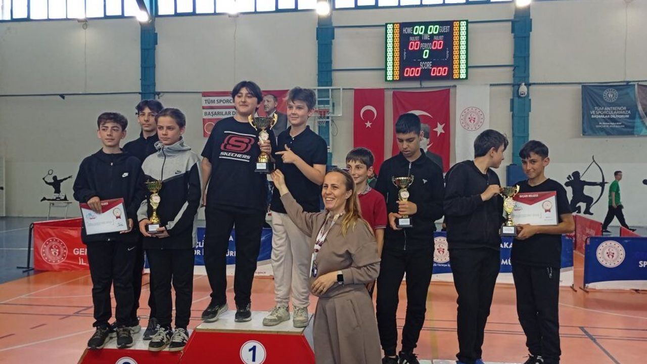 Sapanca’da şampiyonlar geçidi