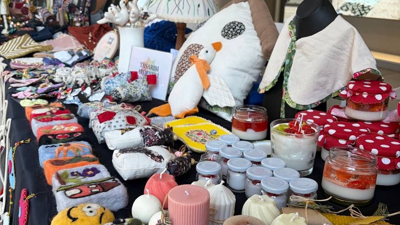 Engelsiz Hobi Atölyelerinin el emeği ürünleri Cadde54 AVM’de
