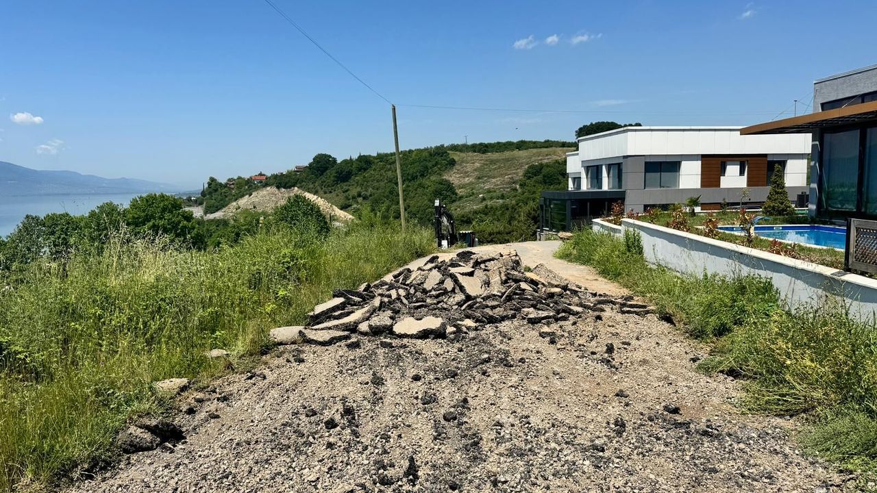 Serdivan’da Yol İşgali Sonlandırıldı: Esentepe Sakinlerine Yeni Güzergah