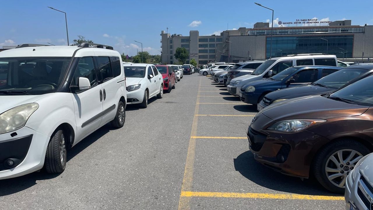 Sakarya Eğitim ve Araştırma Hastanesi'nde otopark çilesi
