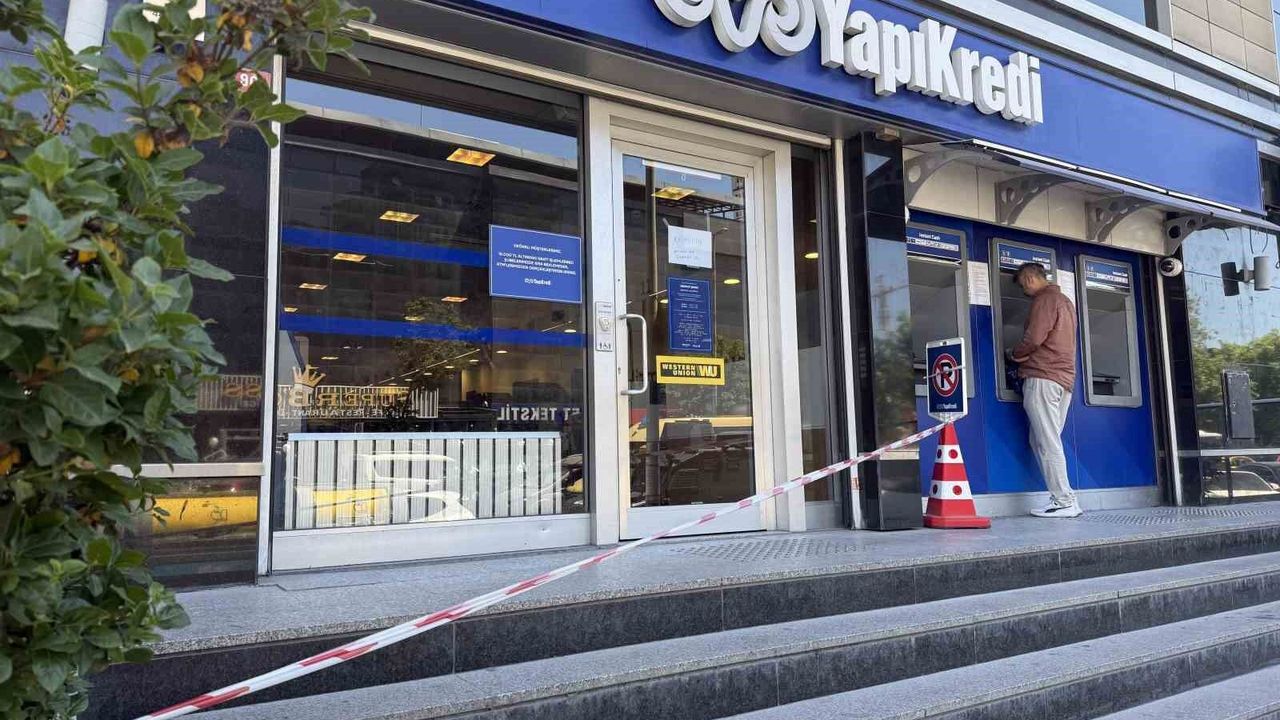 Esenyurt'ta Yapı Kredi Bankası şubesine silahlı saldırı