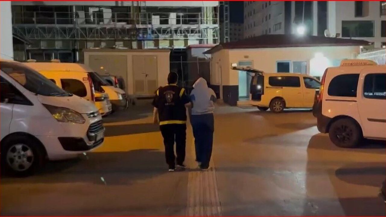 İskenderun'da günübirlik evlere fuhuş operasyonu