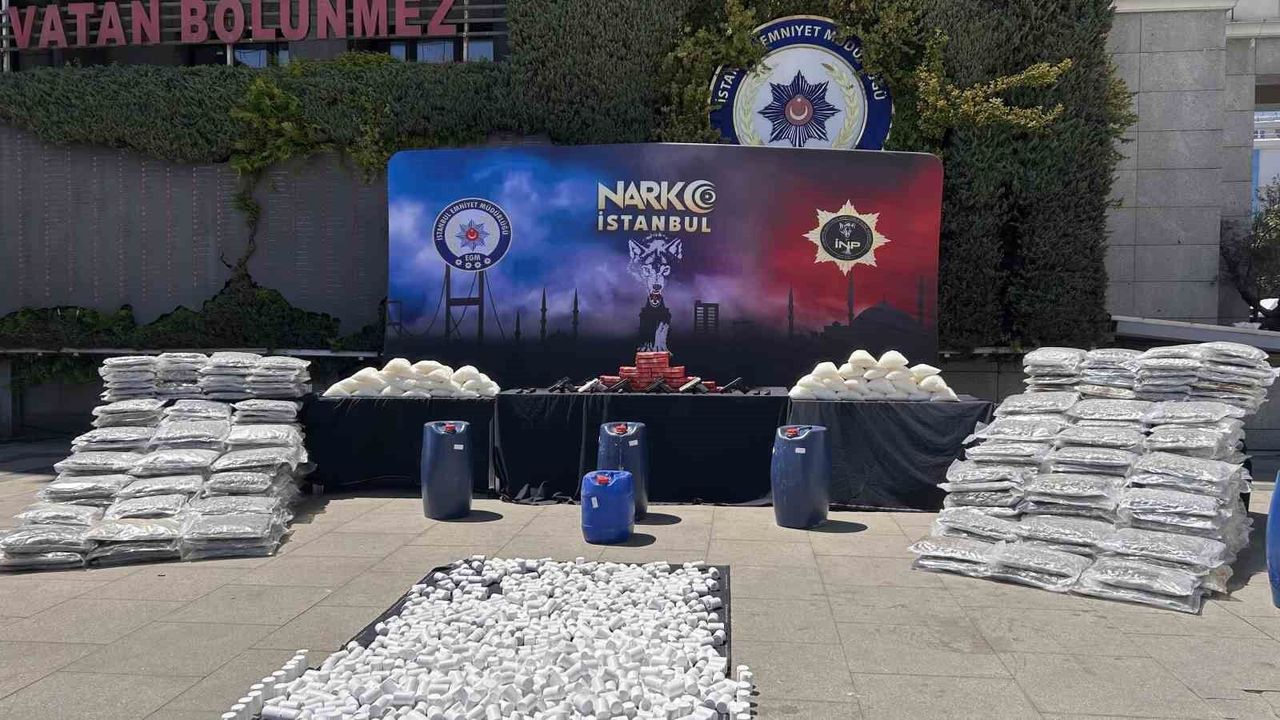 İstanbul merkezli 4 ilde uyuşturucu operasyonu: 110 gözaltı