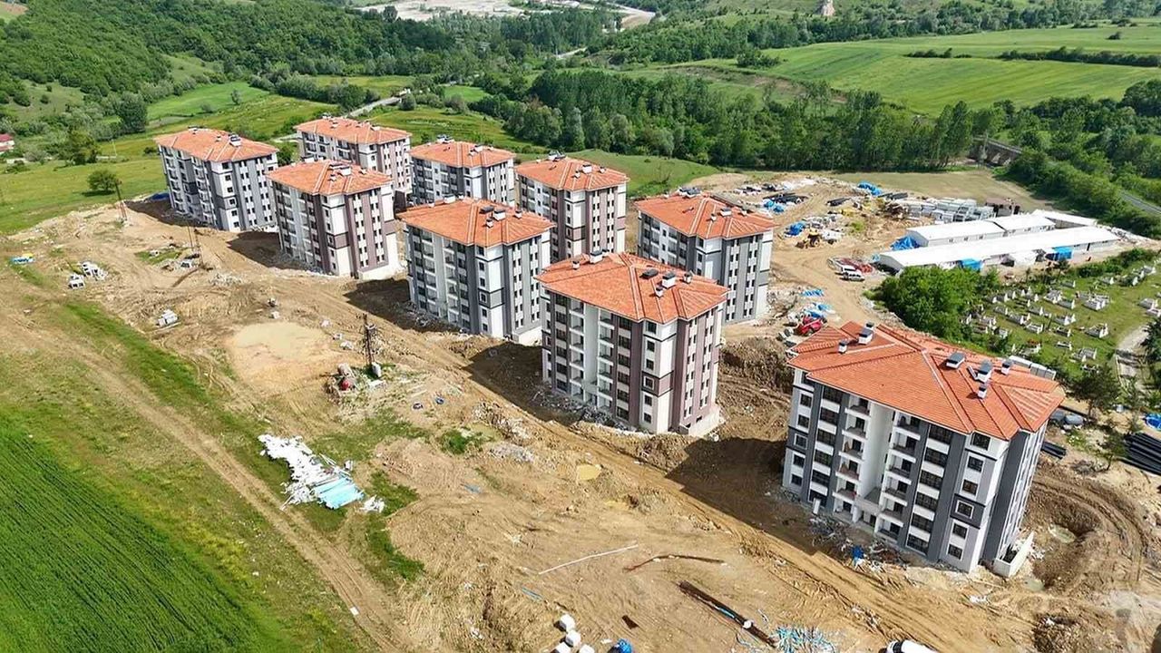 Kavak TOKİ'de kura heyecanı: 212 konut için geri sayım başladı