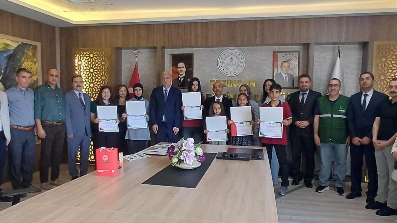 Sağlıklı Nesil Sağlıklı Gelecek Yarışması'nda dereceye giren