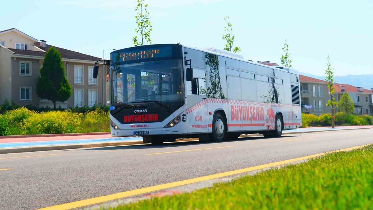 Sakarya'da bayram boyunca 180 bin yolcu ücretsiz ulaşımdan faydalandı
