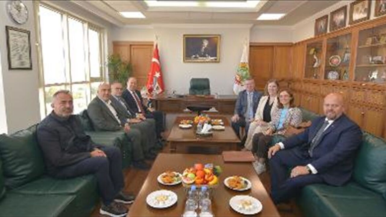 ABD Temsilcilerinden Edirne Ticaret Borsasına Ziyaret