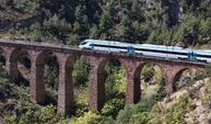 Sakarya'da üretilen Milli Elektrikli Hızlı Tren 250 kilometre hıza ulaştı