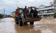 5 ayda dördüncü kez sular altında kalan mahallede günlük hayat sıkıntılı hale geliyor