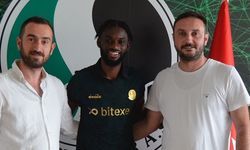 Sakaryaspor, Ganalı defans oyuncusu Isaac Donkor'u kadrosuna kattı