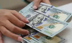 Dolar bir rekor daha kırdı!