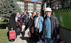 Sakarya'da engelliler ve yaşlılar termal tesiste stres attı