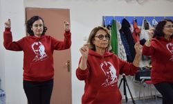 Bilecik'te halk oyunu sevdası farklı meslek gruplarından kadınları buluşturdu