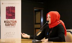 Sakaryalı yazar Zeynep Arkan anlattı: “Neden şiir yazıyorum?”
