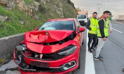 Anadolu Otoyolu'nda 4 otomobilin karıştığı zincirleme kaza ulaşımı aksattı