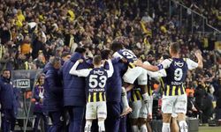 Fenerbahçe, 4 golle liderliğini sürdürdü
