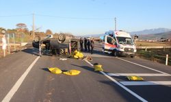 Bayramiç'te 2 ticari aracın karıştığı kazada 2 kişi yaralandı