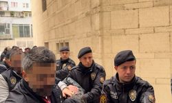 Bursa'da "Kafes-46" operasyonunda gözaltına alınan zanlılardan 22'si adliyeye sevk edildi