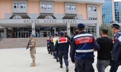 Edirne'de Yunanistan'a kaçmaya çalışan terör örgütlerine mensup 8 zanlı yakalandı