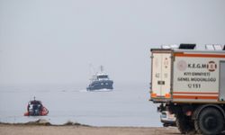 Marmara Denizi'nde batan geminin mürettebatını arama çalışmaları 12. gününde devam ediyor