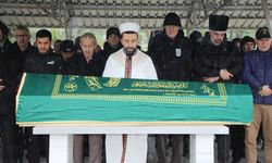 Organizatör ve menajer Özerman'ın cenazesi Kocaeli'de toprağa verildi