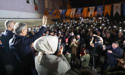 Sakarya Büyükşehir Belediye Başkan adayı Alemdar, seçim çalışmalarını sürdürüyor