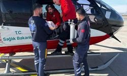 Ambulans helikopter 2,5 aylık Adem için havalandı