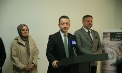 AK Parti İzmit Belediye Başkan adayı Tutuş, basın toplantısı düzenledi