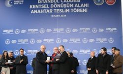 Bakan Özhaseki, Bursa'da İstanbul Caddesi Kentsel Dönüşüm Alanı Anahtar Teslim Töreni'nde konuştu: