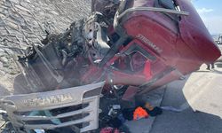 Balıkesir'de tırın kamyona çarptığı kazada 1 kişi öldü, 2 kişi yaralandı