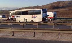 Bozüyük'te kontrolden çıkan otobüsteki 14 yolcu yaralandı