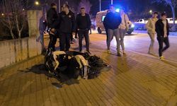 Bursa'da 2 otomobil ile motosikletin karıştığı kazada 1 kişi öldü, 1 kişi yaralandı