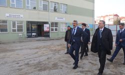 Edirne Valisi Sezer yıkımı yapılacak okulda incelemelerde bulundu