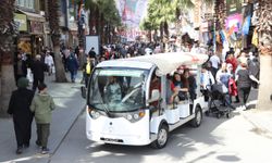 Gaziosmanpaşa'da vatandaşlara ring aracıyla ücretsiz servis hizmeti